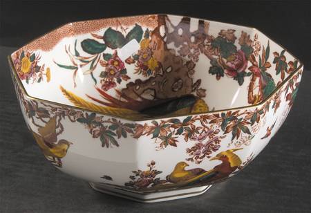 Olde Avesbury (Ely Chelsea Shape) 7" Octagonal Serving Bowl