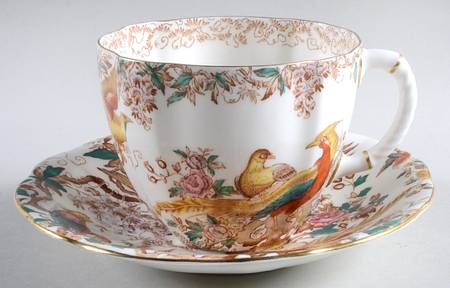 Olde Avesbury (Ely Chelsea Shape) Oversized Cup & Saucer Set