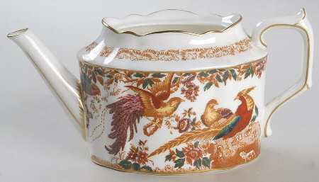 Olde Avesbury (Ely Chelsea Shape) Small Teapot No Lid by Royal Crown Derby