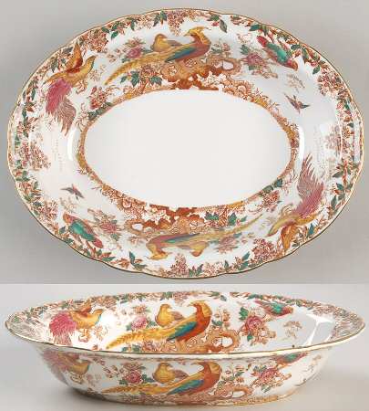 Olde Avesbury (Ely Chelsea Shape) 10" Oval Vegetable Bowl by Royal Crown Derby