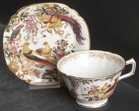 Olde Avesbury (Ely Chelsea Shape) Breakfast Cup & Saucer Set