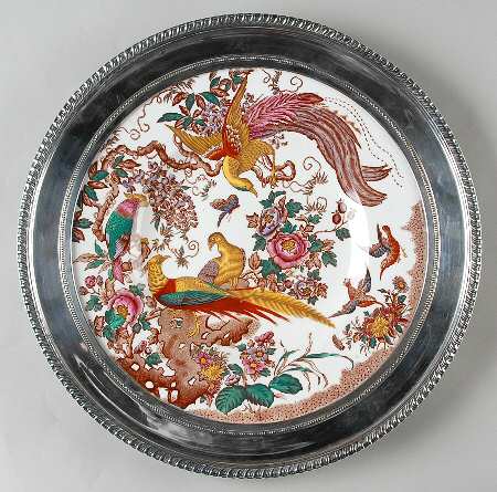 Olde Avesbury (Ely Chelsea Shape) Sterling Rim Dinner Plate
