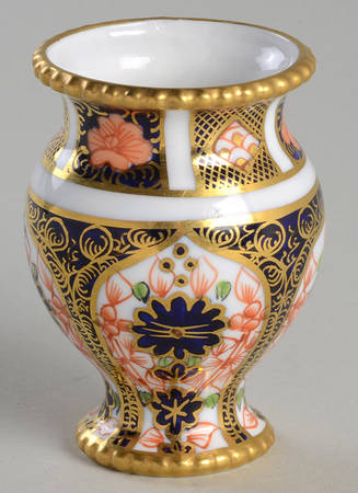 Old Imari Small Vase