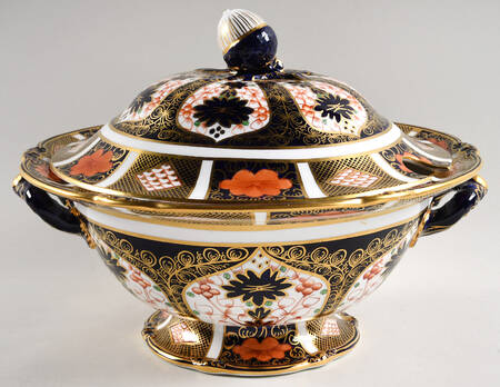 Old Imari Tureen & Lid