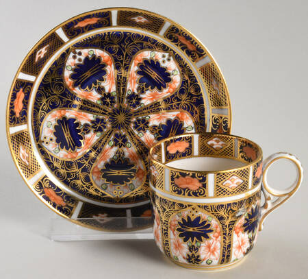 Old Imari Footed Demitasse Cup & Saucer Set
