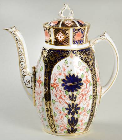 Old Imari Small Coffee Pot & Lid