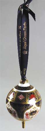 Old Imari Round Ornament