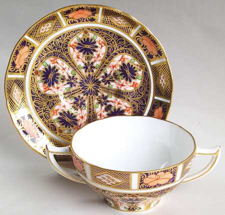Old Imari Flat Bouillon Cup & Saucer