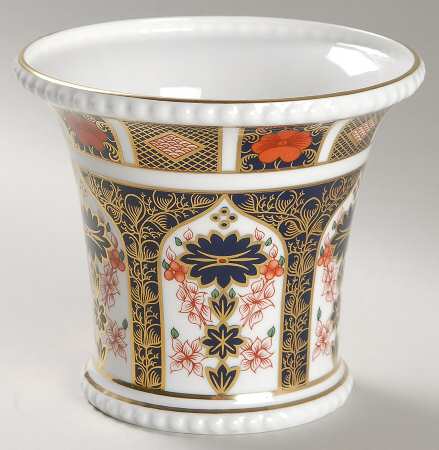 Old Imari Small Cachepot