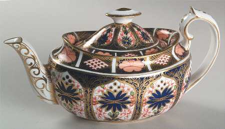 Old Imari Mini Teapot & Lid