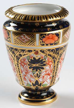 Old Imari 3" Vase