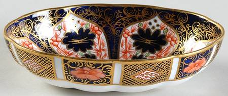 Old Imari Nut Dish