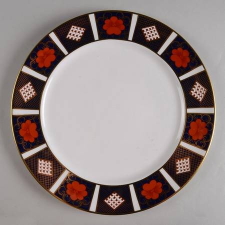 Old Imari Border Service Plate (Charger)