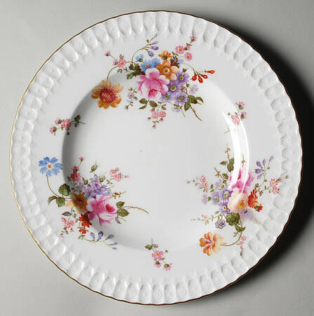 Posie (Heraldic Shape) by Royal Crown Derby