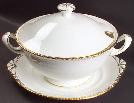 Prince Consort Tureen & Lid w/Underplate