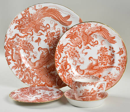 Red Aves (Older, Discontinued 1997) 40 Piece Estate Set