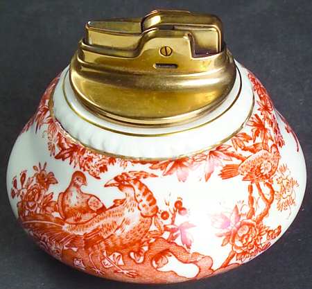 Red Aves (Older, Discontinued 1997) Cigarette Lighter