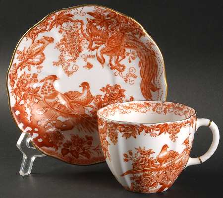 Red Aves (Older, Discontinued 1997) Flat Cup & Saucer Set