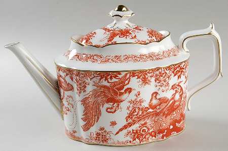 Red Aves (Older, Discontinued 1997) Teapot & Lid