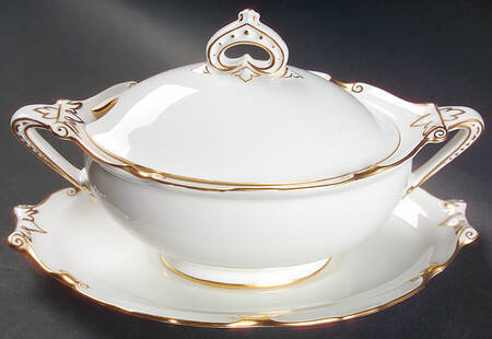 Regency Sauce Boat & Lid with Underplate