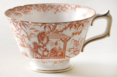 Red Mikado Footed Cup