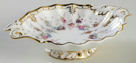 Royal Antoinette Medium Oval Duchess Sweet