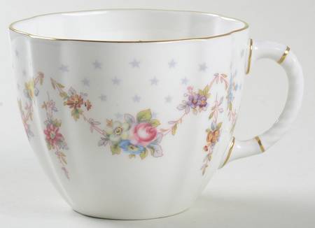 Royal Antoinette Breakfast Cup