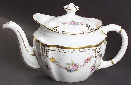 Royal Antoinette Mini Teapot & Lid