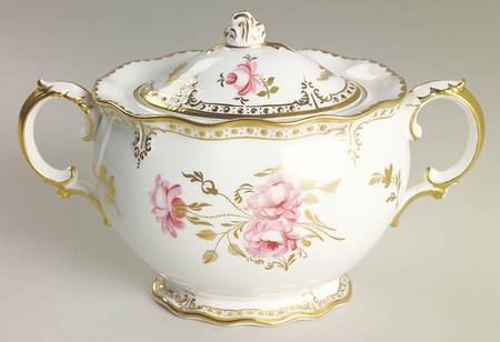 Royal Pinxton Roses Sugar Bowl & Lid