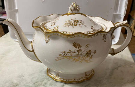 Royal St. James Teapot & Lid