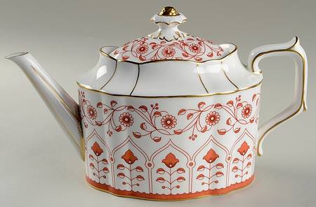 Rougemont (Ely Chelesa, Scalloped) Teapot & Lid