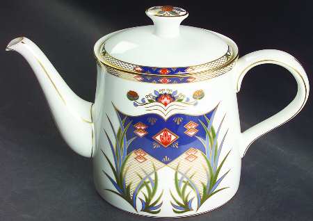 Rutland Teapot & Lid
