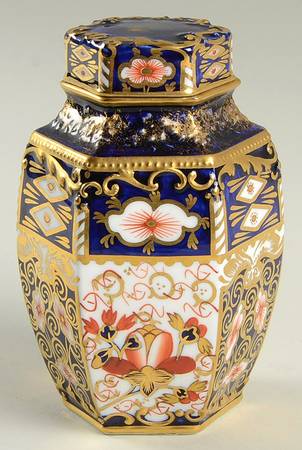 Traditional Imari 4" Hexagon Ginger Jar & Lid