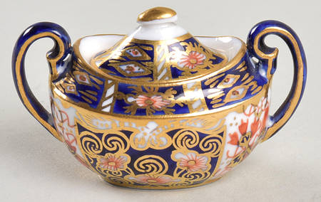 Traditional Imari Miniature Sugar Bowl & Lid