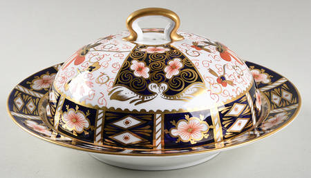 Traditional Imari Muffin Dish & Lid