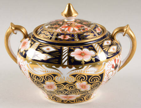 Traditional Imari Sugar Bowl & Lid