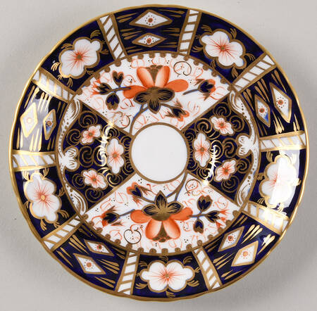 Traditional Imari Saucer for Footed Cup
