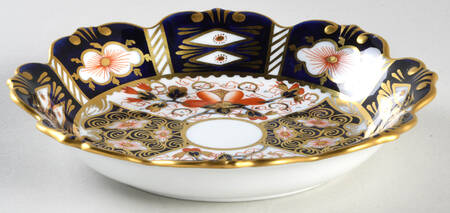 Traditional Imari 6" Sweet Meat Dish
