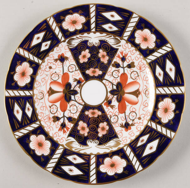 Traditional Imari Luncheon Plate
