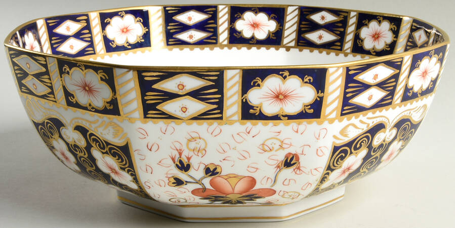 Traditional Imari 9" Octagonal Vegetable Bowl