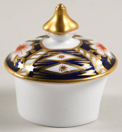 Traditional Imari Lid for Hot Water Jug