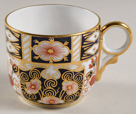 Traditional Imari Flat Cup