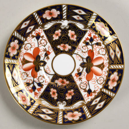Traditional Imari Saucer for Footed Cream Soup Bowl