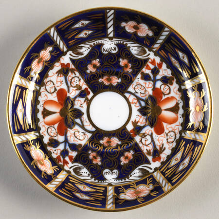 Traditional Imari Saucer for Demitasse Cup