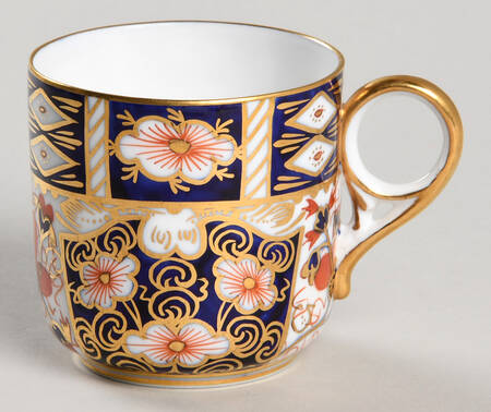 Traditional Imari Flat Demitasse Cup