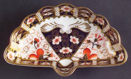 Traditional Imari Fan Tray
