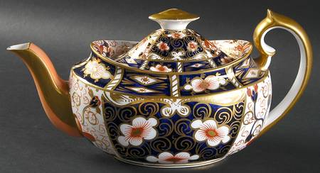 Traditional Imari Mini Teapot & Lid