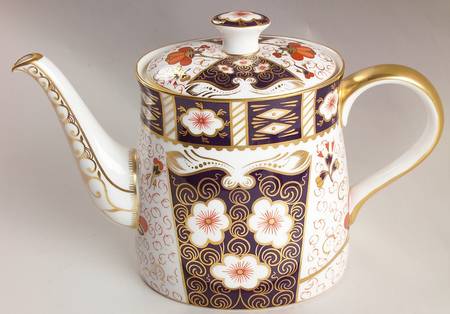 Traditional Imari Teapot & Lid