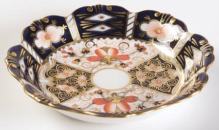 Traditional Imari 6" Sweet Meat Dish