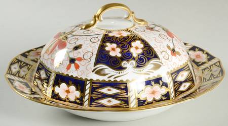 Traditional Imari Muffin Dish & Lid